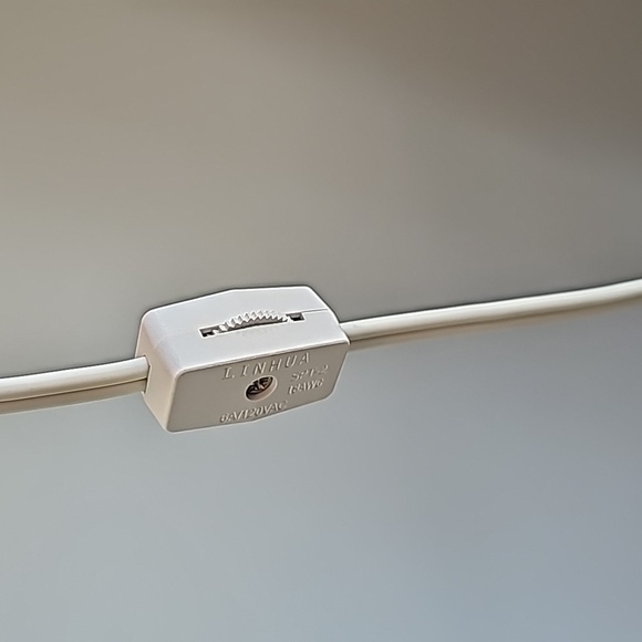 UNIQUE PUZZLE PIECE LIGHT - Picture 4 of 8